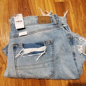 American Eagle Mom Jeans